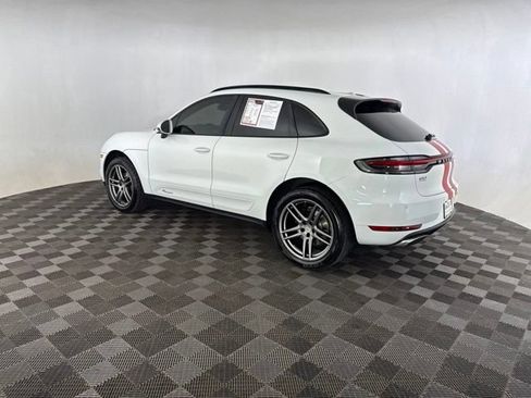 Used 2020 Porsche Macan AWD/4WD image 9