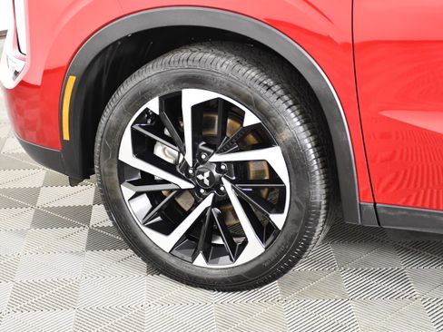 Used 2024 Mitsubishi Outlander SE AWD/4WD image 54
