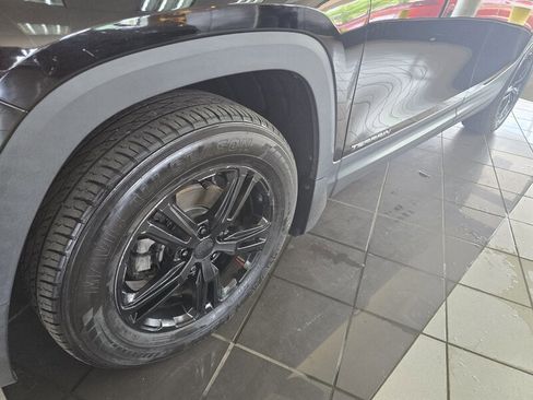 Used 2019 GMC Terrain SLE AWD/4WD image 30