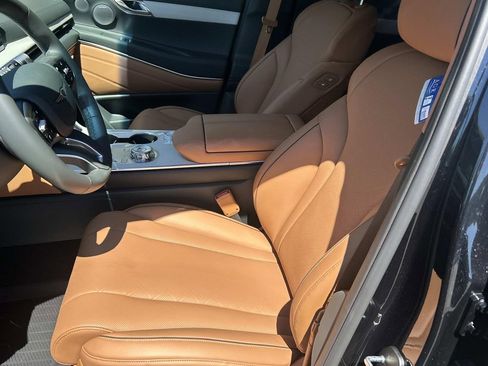 New 2026 Genesis GV80 2.5T Prestige AWD/4WD image 14