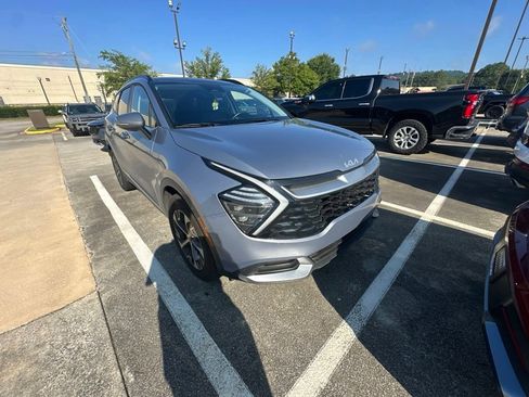 Used 2025 Kia Sportage EX w/ Premium Package FWD image 1