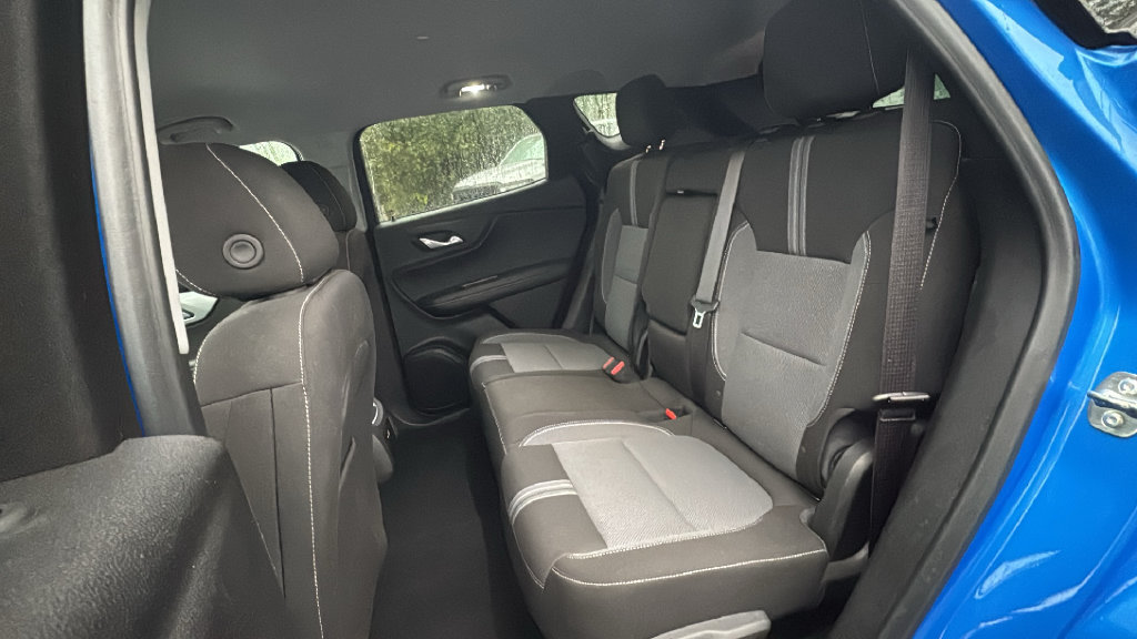Used 2025 Chevrolet Blazer LT AWD/4WD image 24