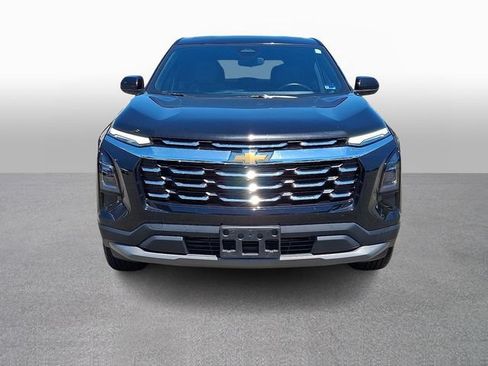 Used 2026 Chevrolet Equinox LT w/ Convenience Package II AWD/4WD image 2
