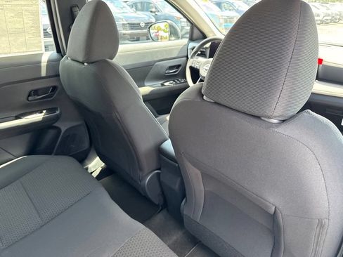 New 2026 Nissan Kicks S FWD image 19