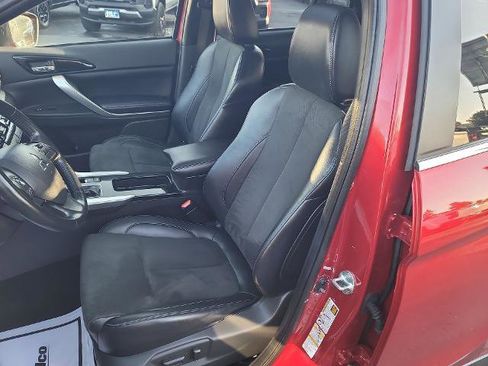 Used 2022 Mitsubishi Eclipse Cross SE image 19