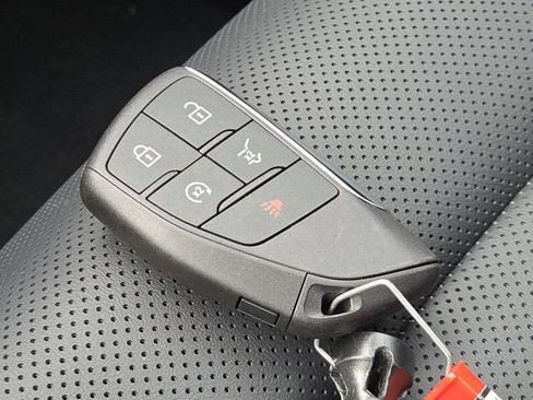 New 2026 GMC Terrain Elevation w/ Elevation Premium Package image 36