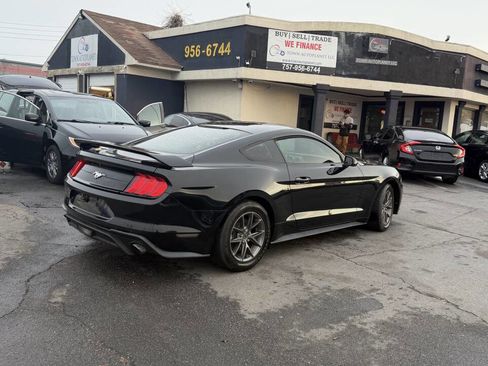Used 2018 Ford Mustang EcoBoost 2dr Fastback image 15