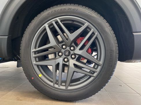 New 2026 Ford Explorer ST-Line w/ ST-Line Street Pack AWD/4WD image 32