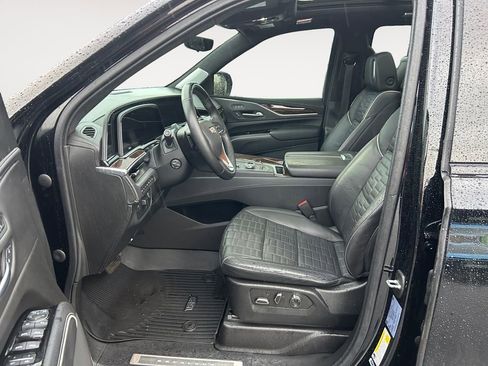 Used 2021 Cadillac Escalade ESV Sport Platinum image 15