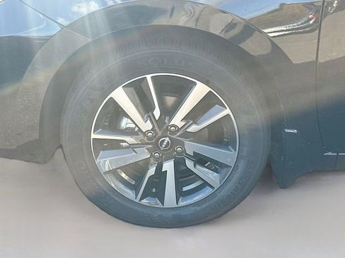 New 2025 Nissan Versa SV w/ Trunk Package image 5