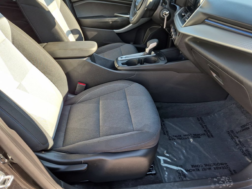 Used 2025 Chevrolet Trax LS FWD image 29