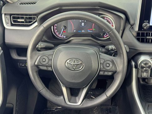 Used 2023 Toyota RAV4 XLE w/ Convenience Package image 19