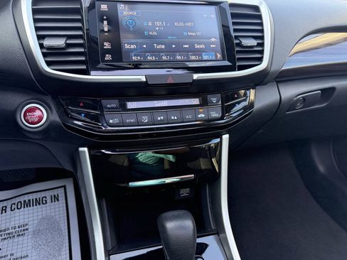 Used 2016 Honda Accord EX image 29