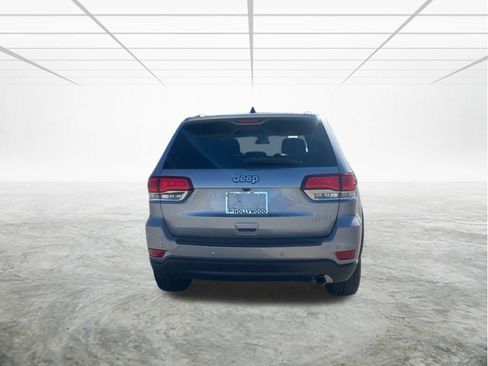 Used 2021 Jeep Grand Cherokee Laredo image 5