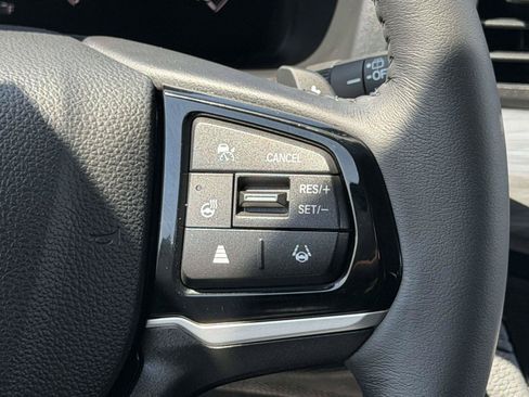 Certified 2026 Honda Odyssey Elite image 16