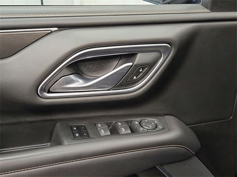 Used 2021 GMC Yukon AT4 image 27