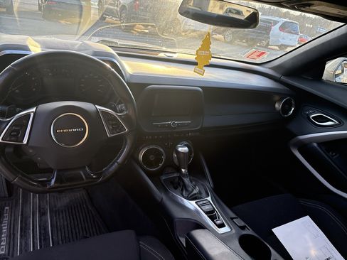 Used 2018 Chevrolet Camaro LT w/ RS Package image 17