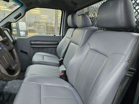 Used 2016 Ford F450 XL w/ Snow Plow Prep Package image 17