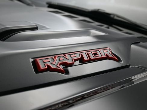Used 2024 Ford F150 Raptor AWD/4WD image 35
