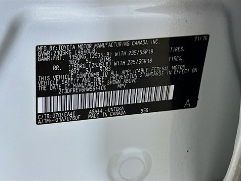 Used 2017 Toyota RAV4 Limited image 12