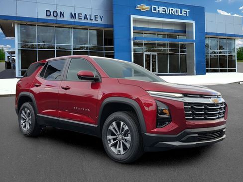 New 2027 Chevrolet Equinox LT w/ Convenience Package II FWD image 1
