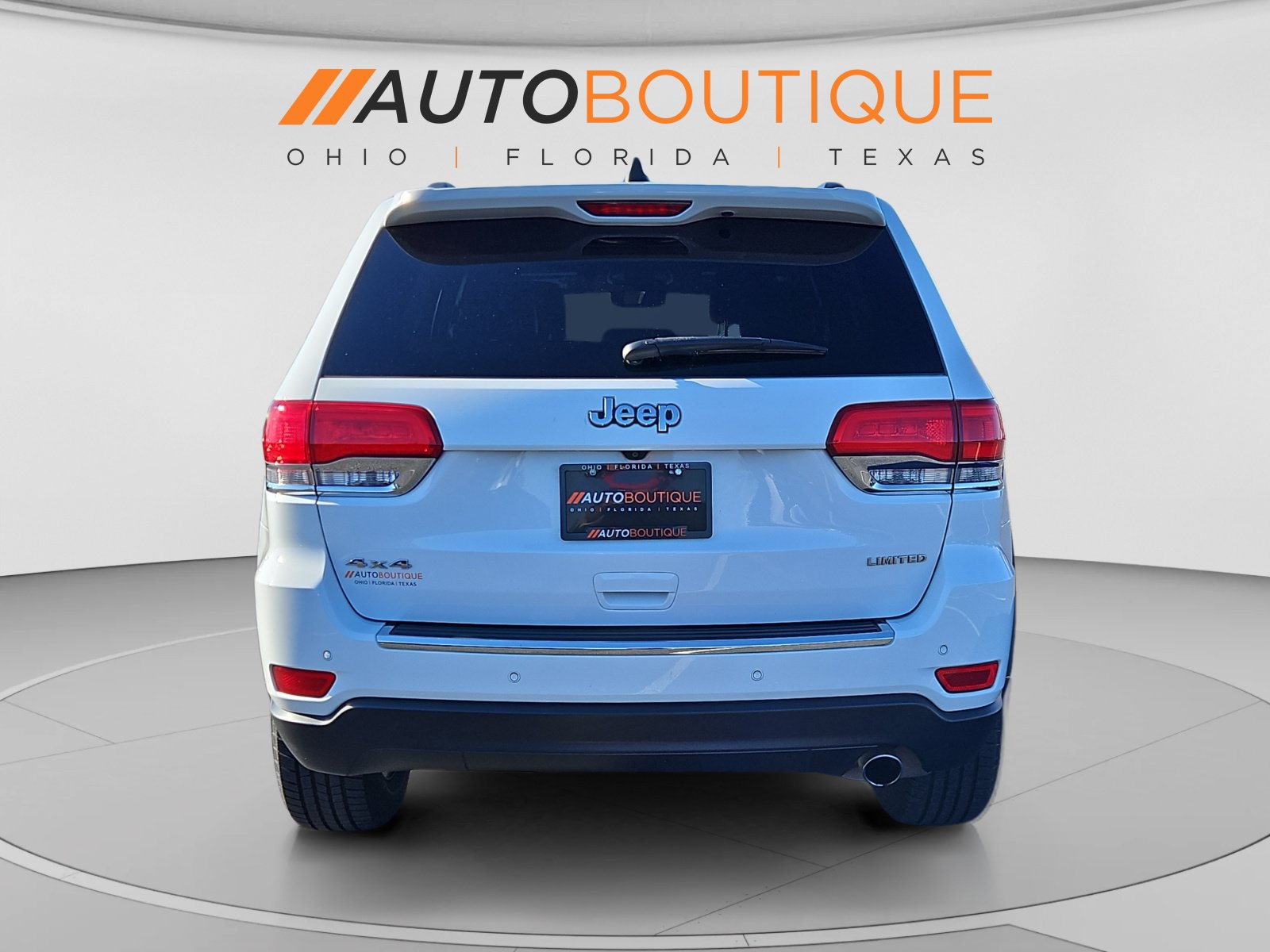 Used 2019 Jeep Grand Cherokee Limited w/ Luxury Group II AWD/4WD image 4