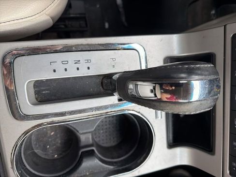 Used 2009 Ford Flex SEL FWD image 11