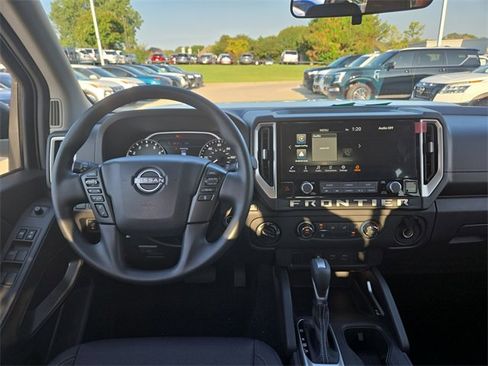 New 2025 Nissan Frontier SV image 13