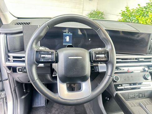 Used 2025 Hyundai Santa Fe SEL image 30