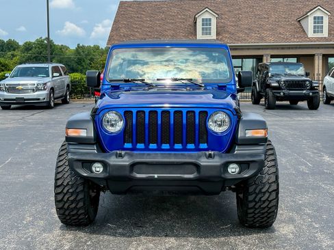 Used 2019 Jeep Wrangler Unlimited Sport AWD/4WD image 4