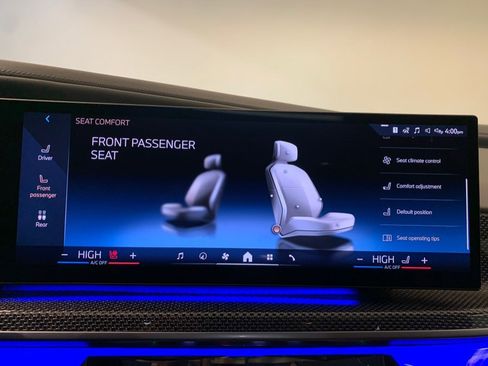 Used 2023 BMW 760i xDrive image 55