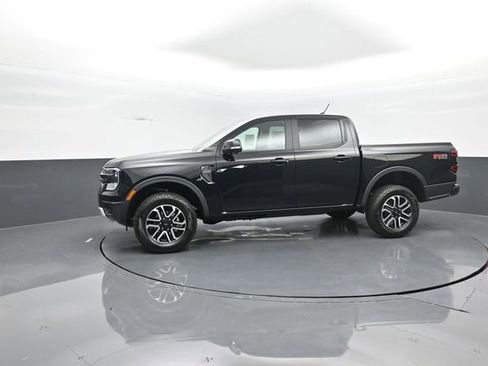 New 2025 Ford Ranger Lariat w/ FX4 Off-Road Package image 4