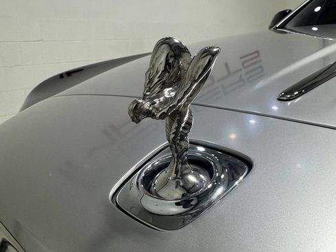 Used 2018 Rolls-Royce Ghost w/ Dynamic Package RWD image 12