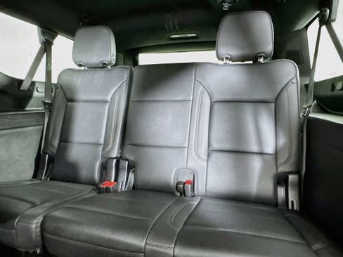 Used 2026 Chevrolet Suburban High Country w/ Sun And Tow Package AWD/4WD image 14