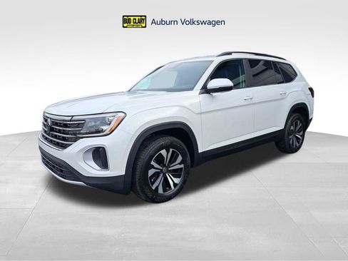 New 2026 Volkswagen Atlas SE AWD/4WD image 1