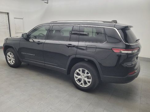 Used 2023 Jeep Grand Cherokee L Limited AWD/4WD image 3