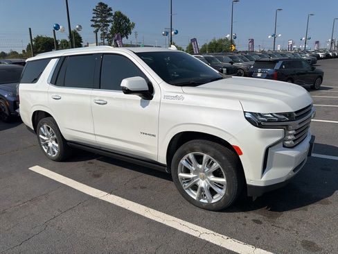 Used 2024 Chevrolet Tahoe High Country w/ Advanced Technology Package AWD/4WD image 5