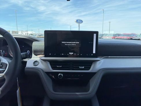 New 2026 Ford Explorer Active image 14