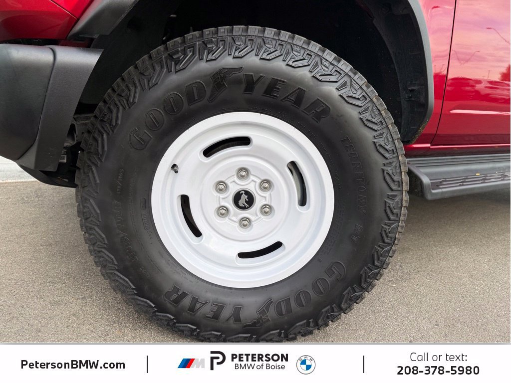 Used 2025 Ford Bronco Heritage Edition AWD/4WD image 36