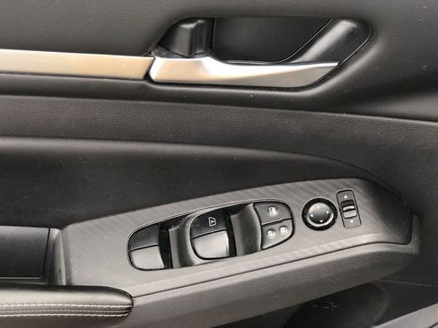 Used 2022 Nissan Altima 2.5 SV FWD image 20