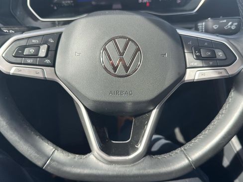 Used 2024 Volkswagen Jetta SE FWD image 12