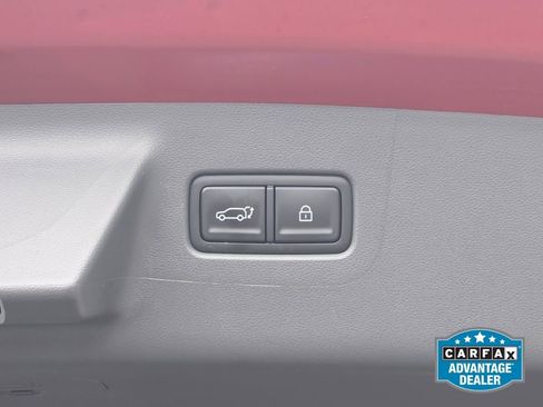 Certified 2025 Hyundai Santa Fe SEL AWD/4WD image 16