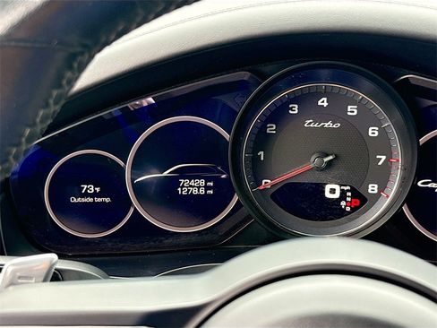 Used 2019 Porsche Cayenne Turbo w/ Premium Plus Package image 13