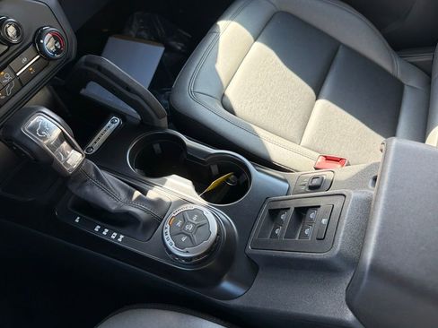 Used 2024 Ford Bronco Big Bend AWD/4WD image 20