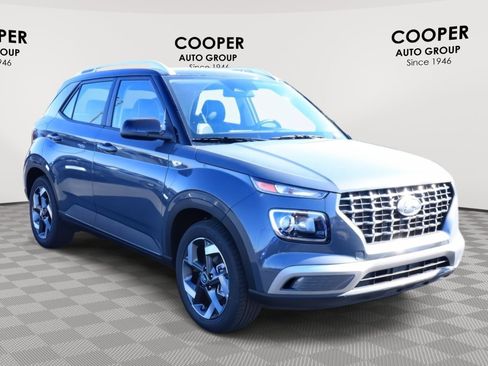 New 2026 Hyundai Venue SEL image 1