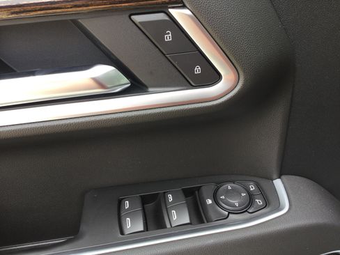 New 2026 GMC Sierra 1500 Elevation w/ Elevation Premium Package AWD/4WD image 9