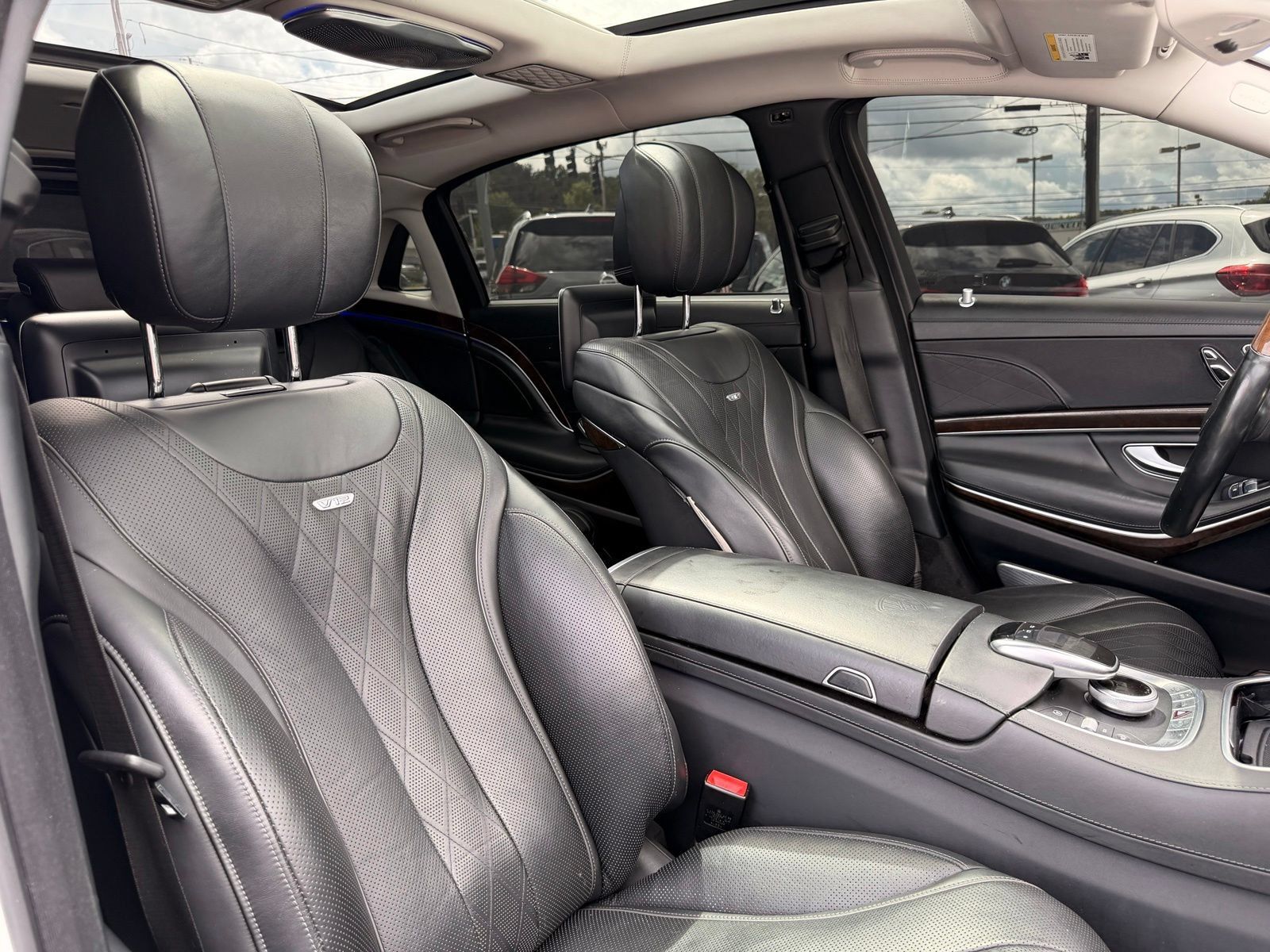 Used 2016 Mercedes-Benz Maybach S 600 image 39