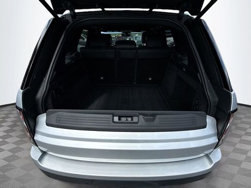 Used 2019 Land Rover Range Rover Supercharged image 30