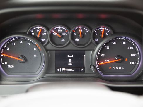 Used 2021 Chevrolet Silverado 1500 Custom Trail Boss AWD/4WD image 13