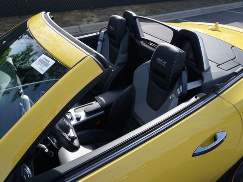 Certified 2020 Mercedes-Benz SLC 43 AMG image 16